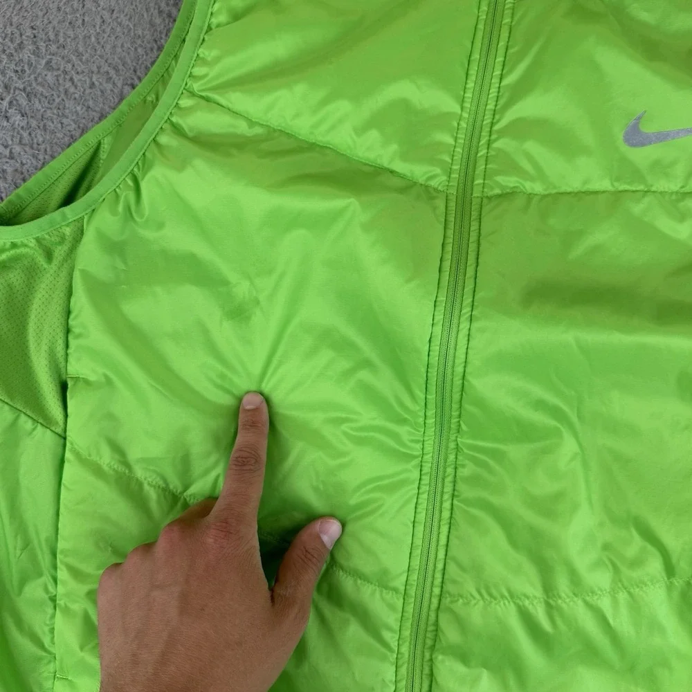 Nike Running Vest Mens XL Green Lightweight Insulated Polyfill Full Zip Pockets